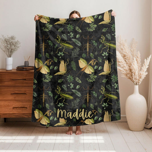 Praying Mantis Veleteen Minky Blanket