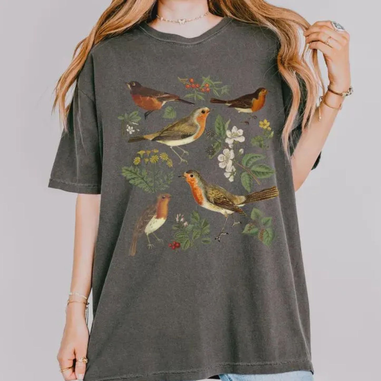 Vintage Red Robin Bird Oversized T-Shirt