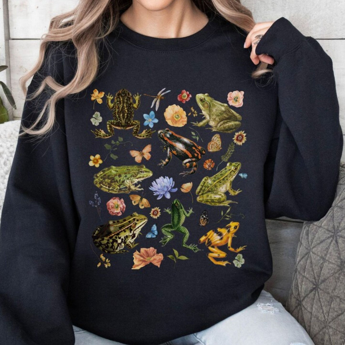Frog Botanical Sweatshirt