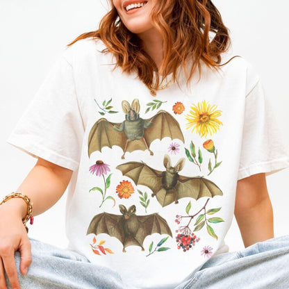 Cute Floral Vintage Bat T-Shirt