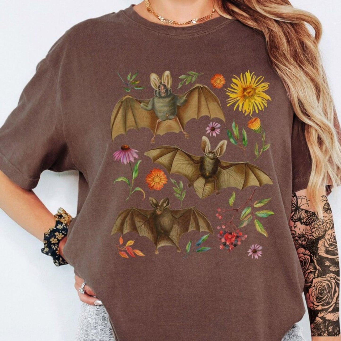 Cute Floral Vintage Bat T-Shirt