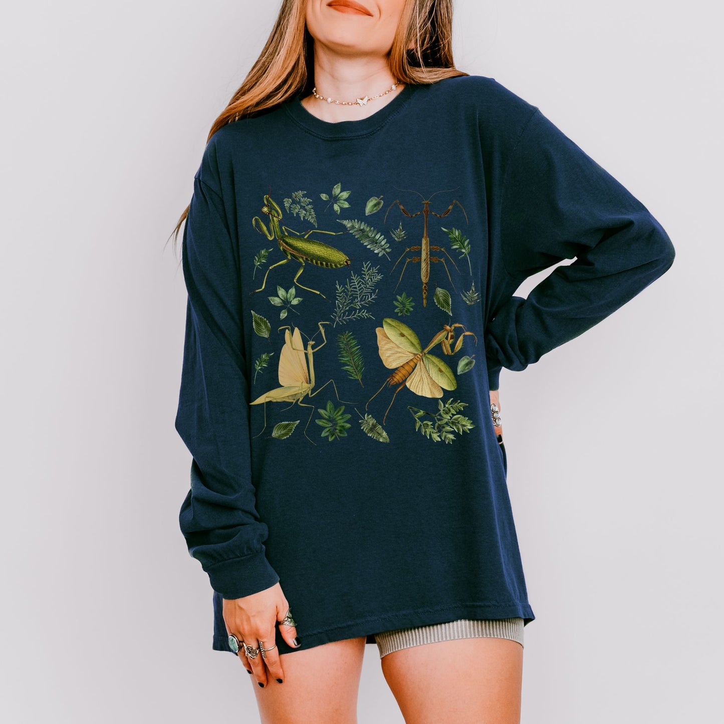 Praying Mantis Long Sleeve Tee