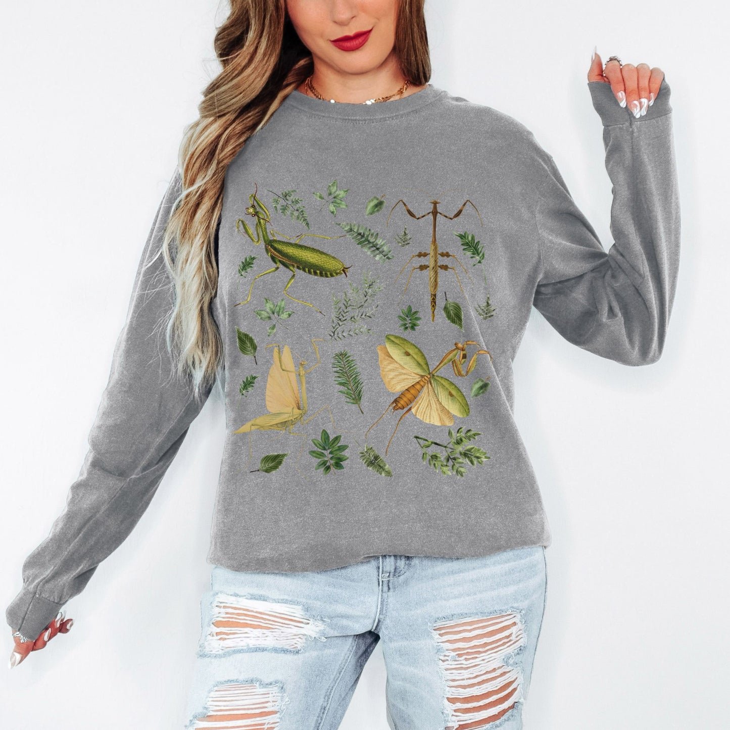 Praying Mantis Long Sleeve Tee