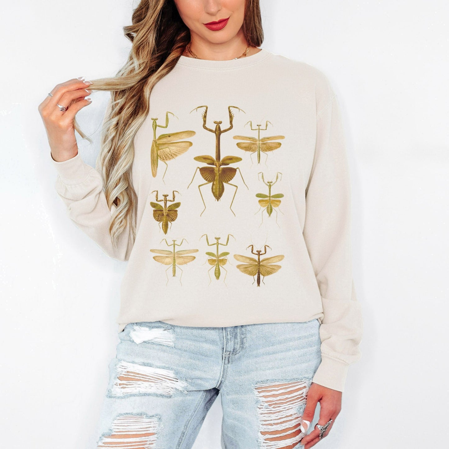 Praying Mantis Vintage Specimens Long Sleeve Tee