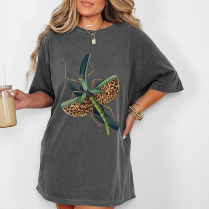 Vintage Mantis T-Shirt
