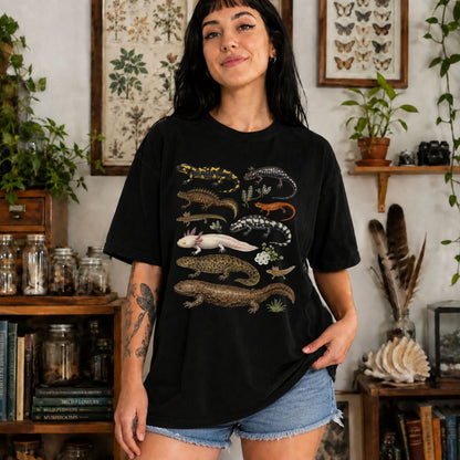 Amphibian Salamander Illustration T-Shirt