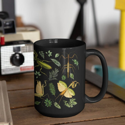 Botanical Praying Mantis 15 Ounce Coffee Mug
